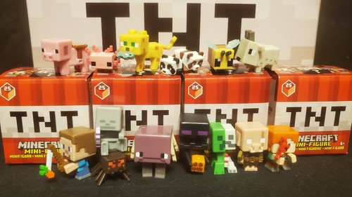 Minecraft Mini-Figures Series 25 TNT 