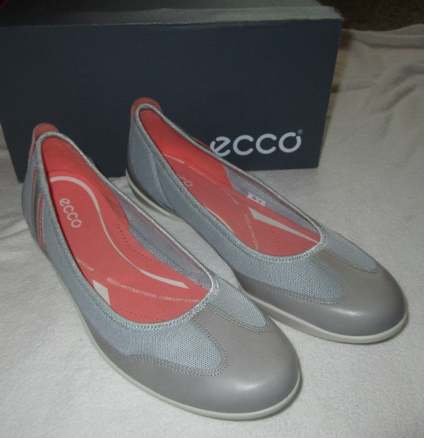 ecco ballerina flats