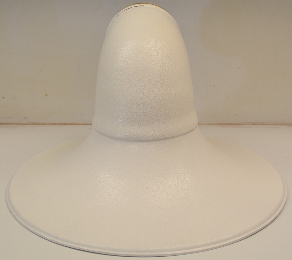 USED EXCELLENT CONN 22K FIBERGLASS SOUSAPHONE BELL eBay