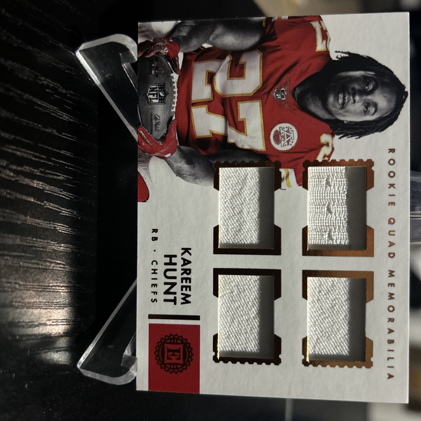 Kareem Hunt Panini Encased Rookie Quad Memorabilia #13 Gold