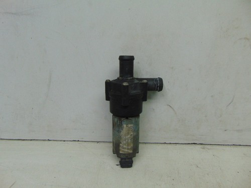 Zusatzwasserpumpe VW Transporter T4 Kasten/Kombi (Typ:70/7D) 251965561B (BOSCH)