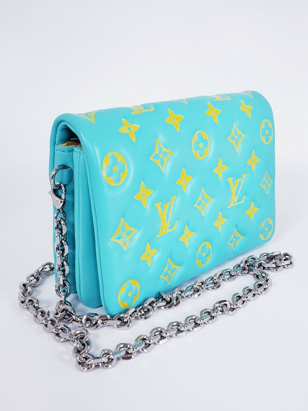 LOUIS VUITTON Coussin Pochette VUITTAMIN  Mint Yellow Embossed Leather RARE HTF image 7