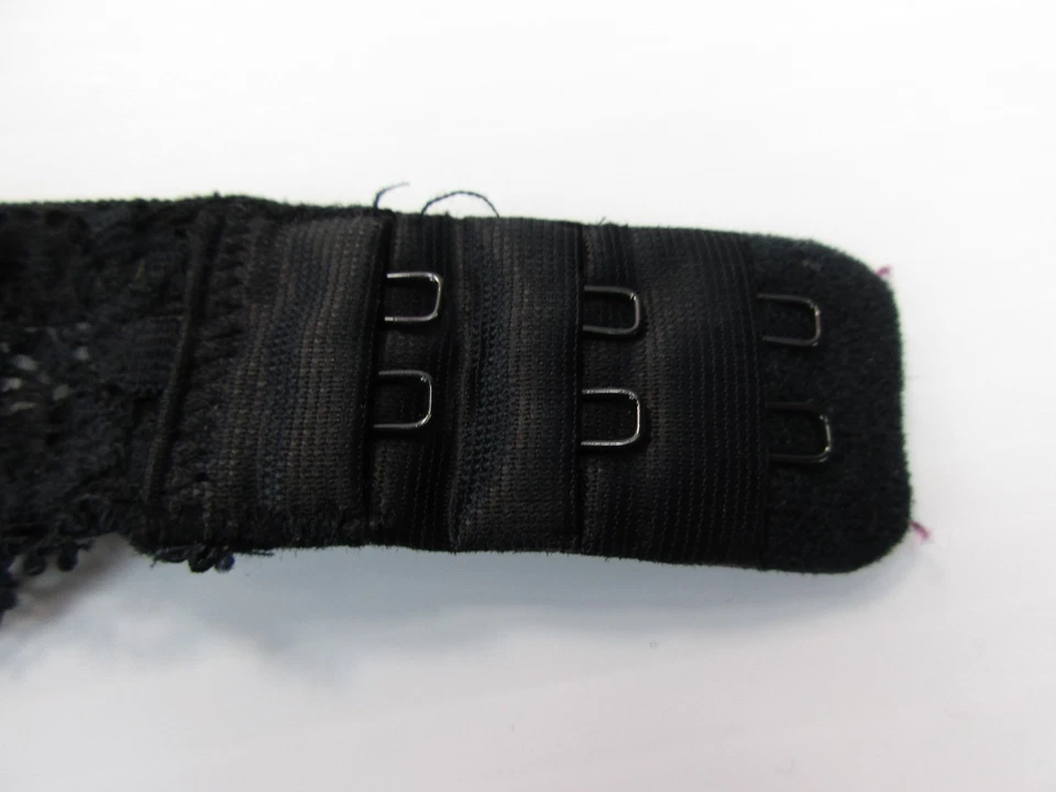 *HILARACIÓN* SUJETADOR PUSH UP NEGRO MUJER TALLA 32A Foto 3 de 4