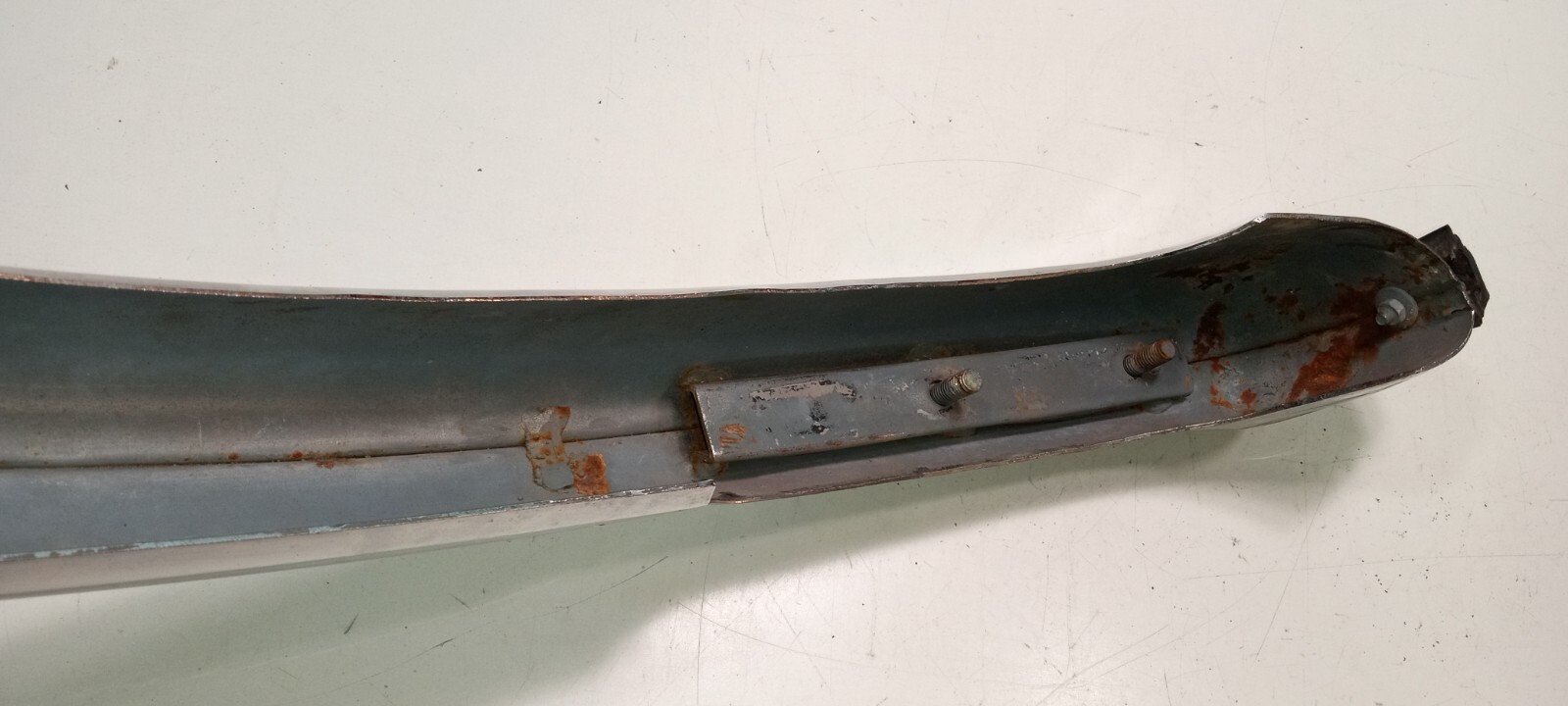 Ferrari 246 GT Front Left Side Bumper_20042305_20-28-08_206_GENUINE