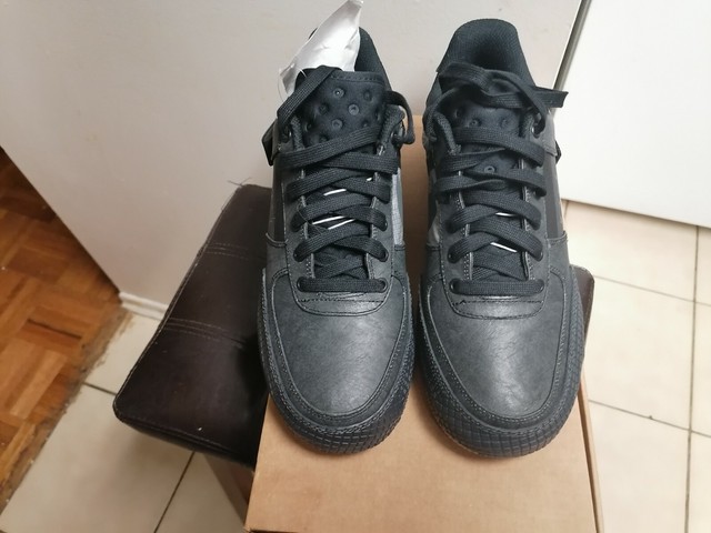 af1 type black gum