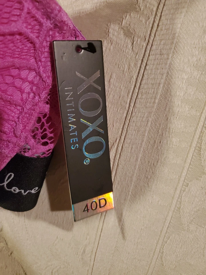 Sujetador 40D cobertura completa sexy diario de XOXO Intimates precio de venta sugerido por el fabricante: $28 Foto 3 de 4