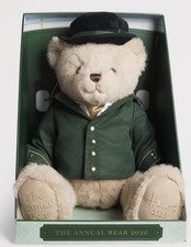 HARRODS 2026 ANNUAL BEAR ‘COACH DRIVER’ BNWT BOXED