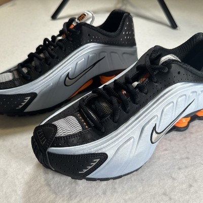 Nike Shox Women s Size 7 Sky Blue Orange 