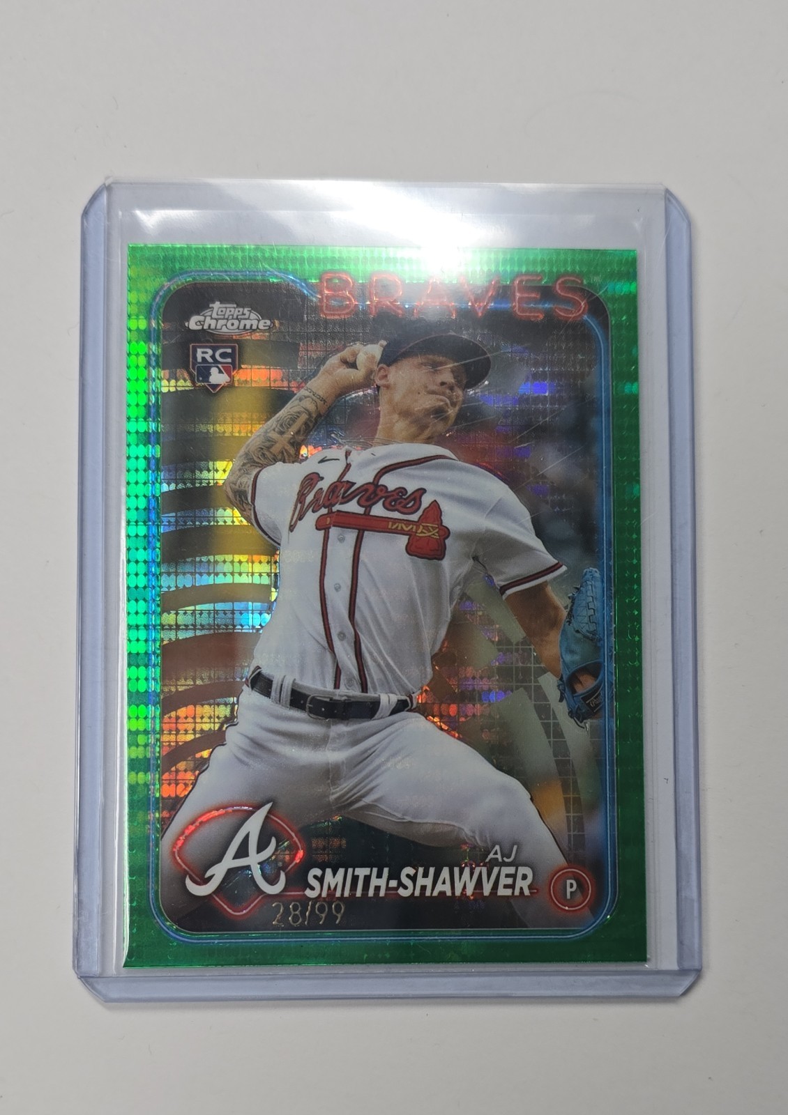 2024 Topps Chrome - AJ Smith-Shawver #19 Green Sonar Refractor 28/99 (RC)