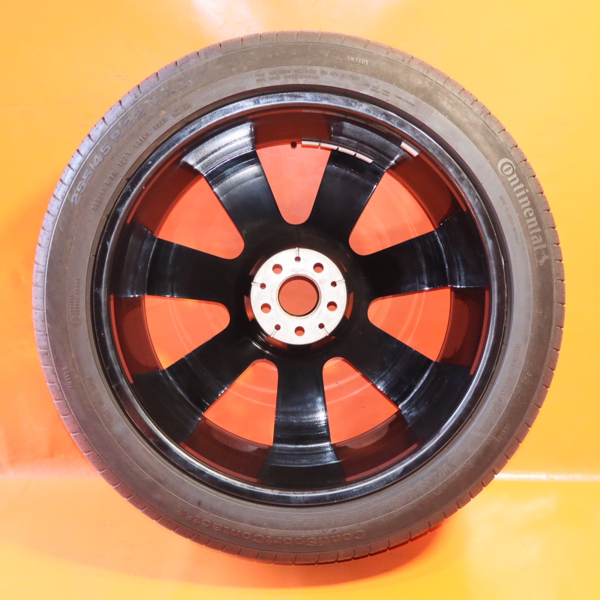 Rolls-Royce Cullinan 2019-2021 Front Wheel P/N 6882835