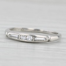 0.12ctw Diamond Wedding Band Platinum Size 5.75 Stackable Ring