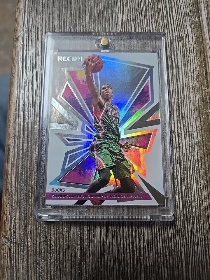 2020-21 Panini Recon Rookie Review Giannis Antetokounmpo #20