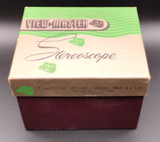 Vintage 1940s Sawyer  s View-Master Stereoscope 3D Viewer w/ Box  Reels