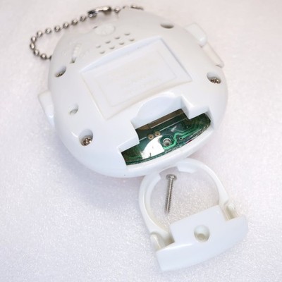 Neko Unjyatta White Cat Kitty Tamagotchi Takara 1997 Virtual Pet