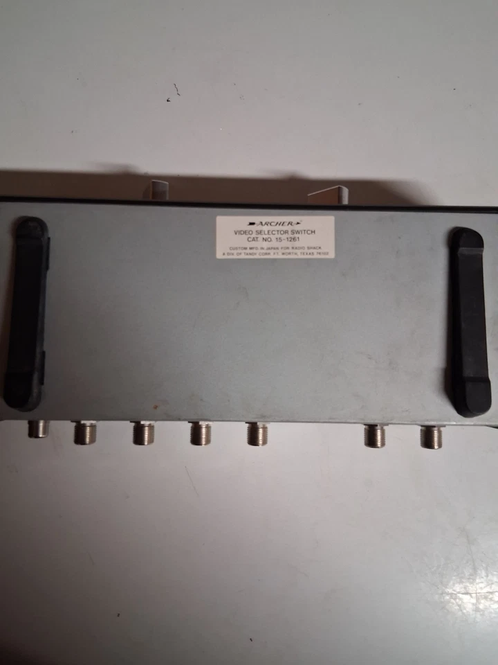 Archer Video Selector Switch Cat. No. 15-1261 Radio Shack - No Cables - Image 4 of 4