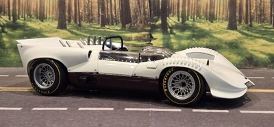 **READ** 1/18 Exoto Chaparral 2 Plain Body #A0712 Diecast White/Brown