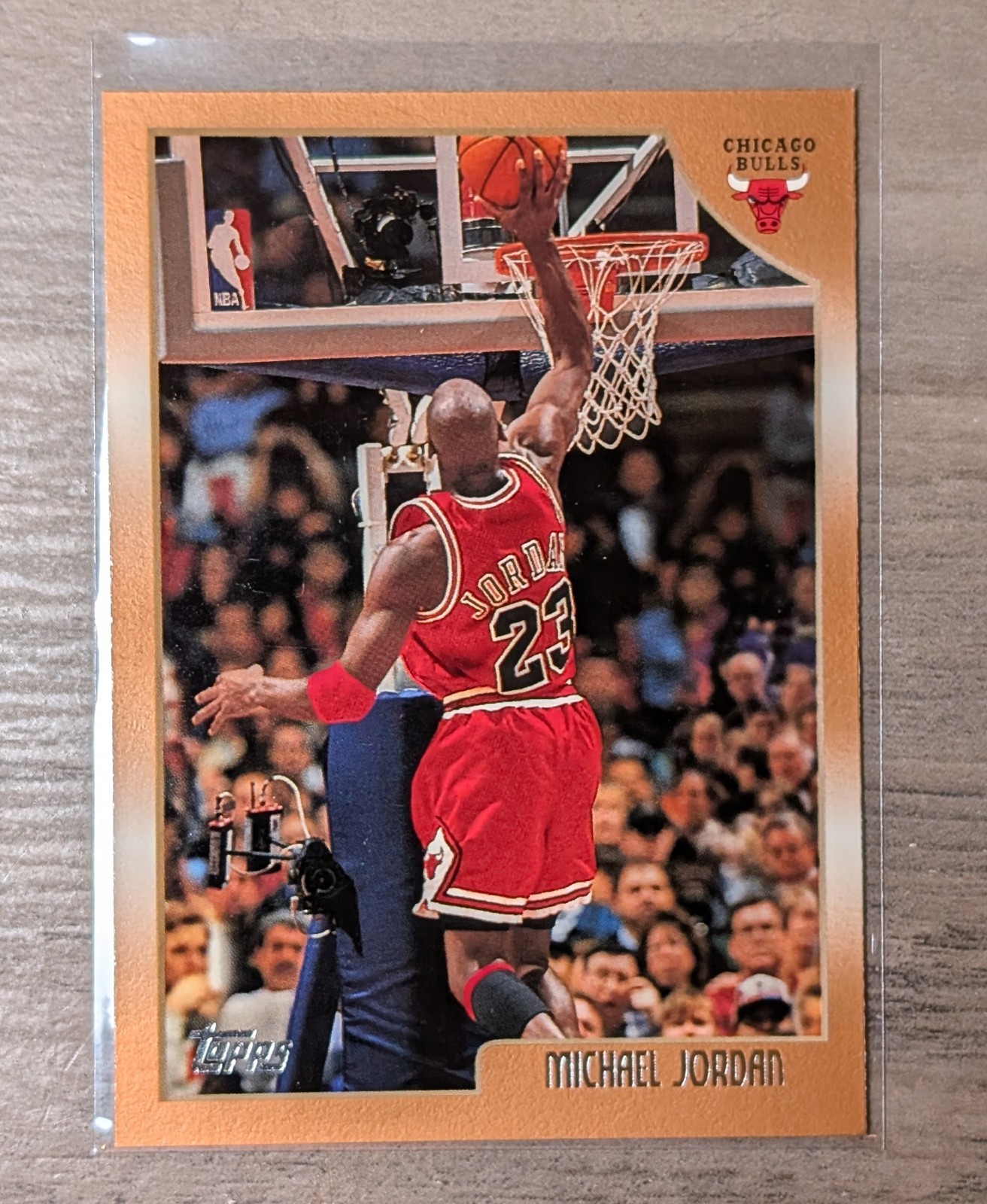 1998-99 Topps #77 Michael Jordan