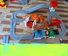 Tomy Thomas and Friends Big Loader vintage Train Set 6 balls 