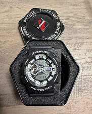 G-SHOCK Casio G-SHOCK Shock-Resistant Analog/Digital 200m Black Resin Tin