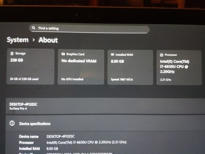 Microsoft Surface Pro 4 1724 i7-6650U 2.2GHz 256GB 8GB Silver Win 11 Pro Bundle