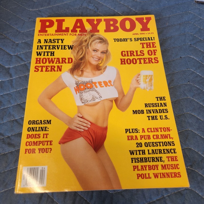 Playboy Magazine  April 1994 Girls Of Hooters - Centerfold Intact - Howard Stern