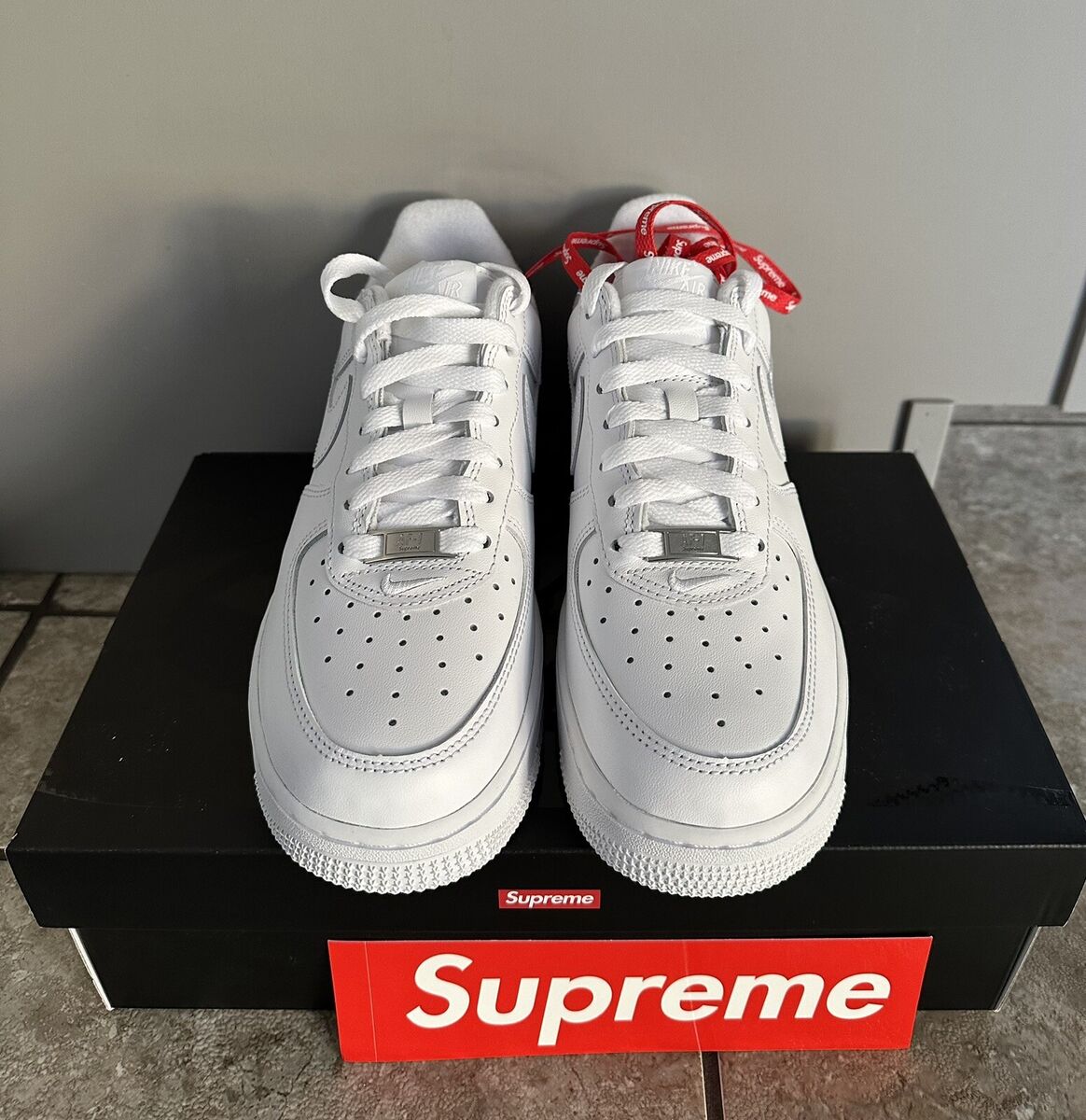 Nike Air Force 1 Low Supreme Box Logo