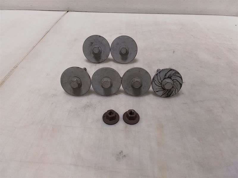 Jeep JK Wrangler Set of (6) Body Mounting Bolts and Washers 2007-2017 149569