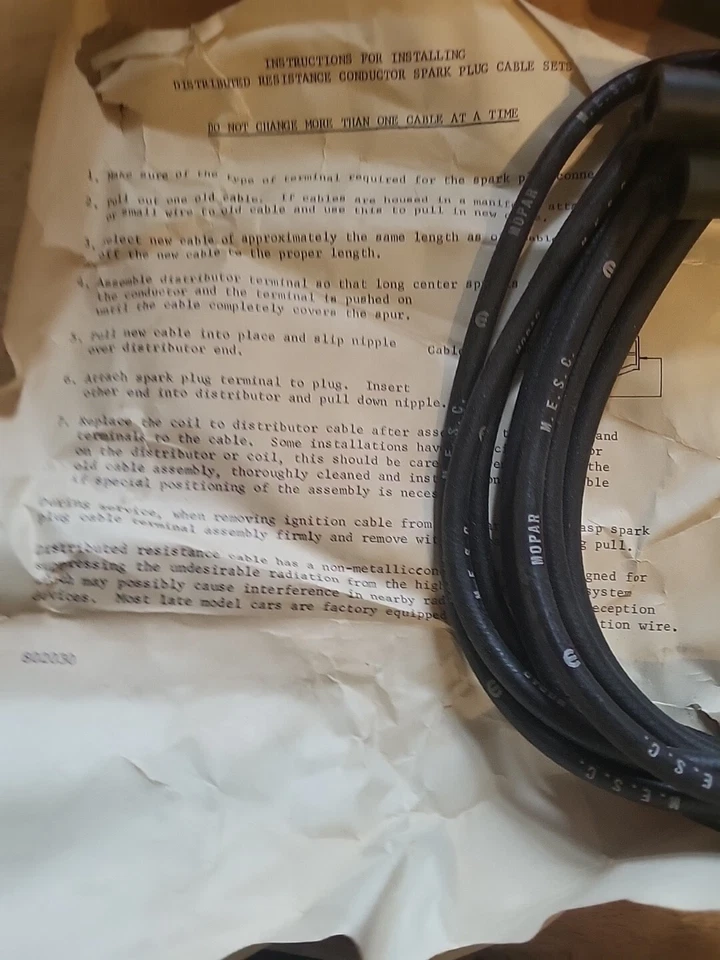 Juego de cables de bujía Mopar p/n 4653 6cyl OEM "MOPAR" CABLES DE BUJÍA NOS  Foto 3 de 4