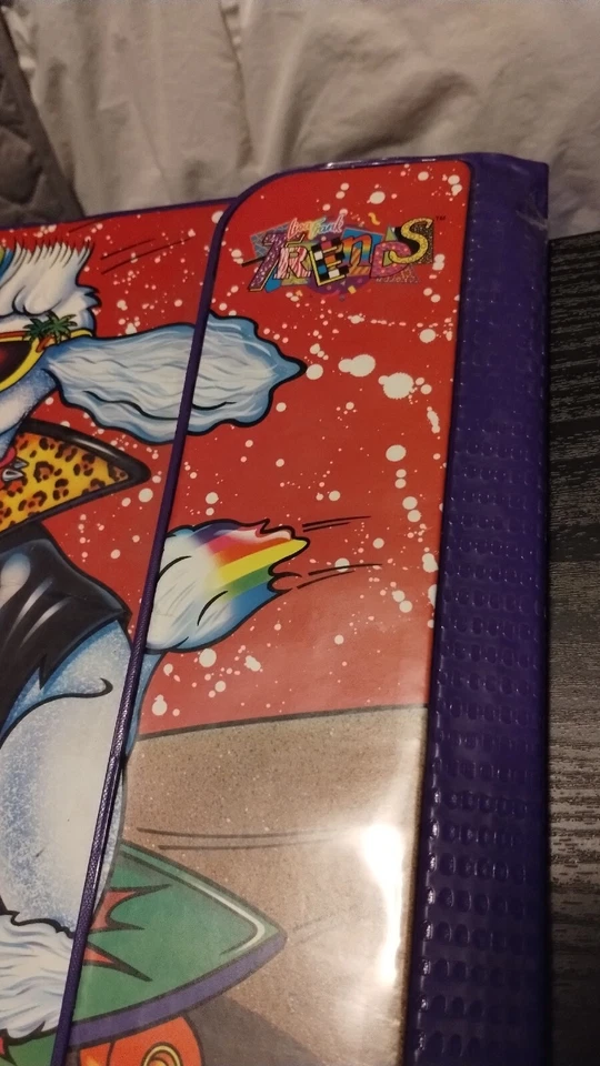 Lisa Frank Skateboarding Poodle perro trampero guardián con carpetas adicionales RARO Foto 4 de 4