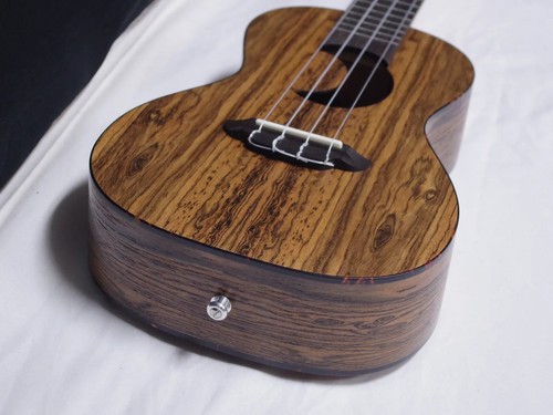 Luna Exotic Caidie Concert UKULELE new UKE w/ Gigbag, Strap Button, Tuner - Moon - Picture 7 of 7