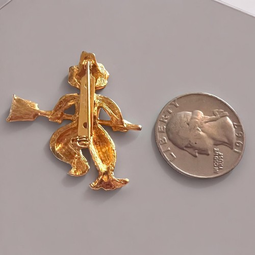 Broche Espantapájaros Avon Esmalte Tono Dorado Caprichoso Otoño Vacaciones Prendedor Firmado De Colección - Imagen 7 de 8
