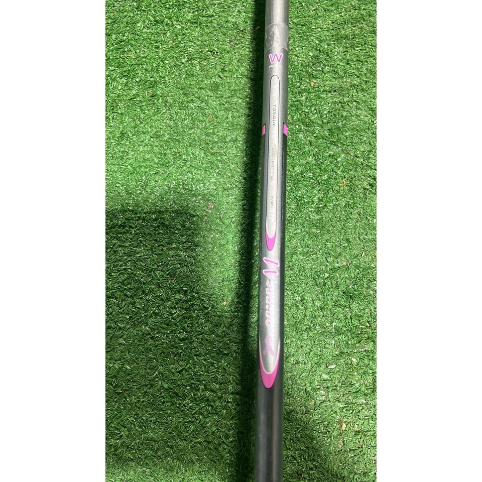 Cleveland Hibore Women's 38.5" Golf 6 Iron RH / 1E-S219 - Image 4 of 4