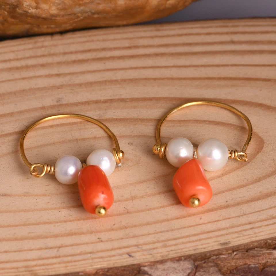 Pendiente de aro hecho a mano con perlas y corales cultivados de doble piedra regalo para mejor amigo Foto 3 de 4