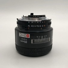 Nikon AF NIKKOR 85mm f/1.8 D Lens Nikon F Mount Excellent