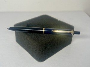 BROKEN Pelikan Tradition K200 / K250 Blue / Black Ballpoint Pen For Parts Repair
