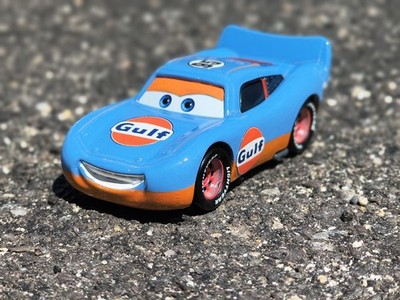 Custom Lightning McQueen X Gulf Racing Livery 1:55 1:64 Diecast Car Pixar 