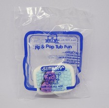 RARE Vintage 1999 Bear in the Big Blue House Pip  Pop Subway Meal Toy Sealed