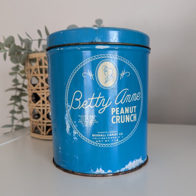 Betty Anne Peanut Crunch Vintage Advertising Tin Blue White Candy & Nuts