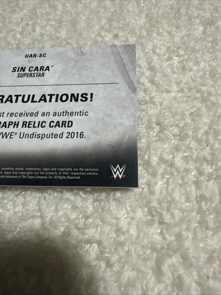 Topps WWE 2016 Undisputed Auto Mem Sin Cara/10 Foto 4 de 4