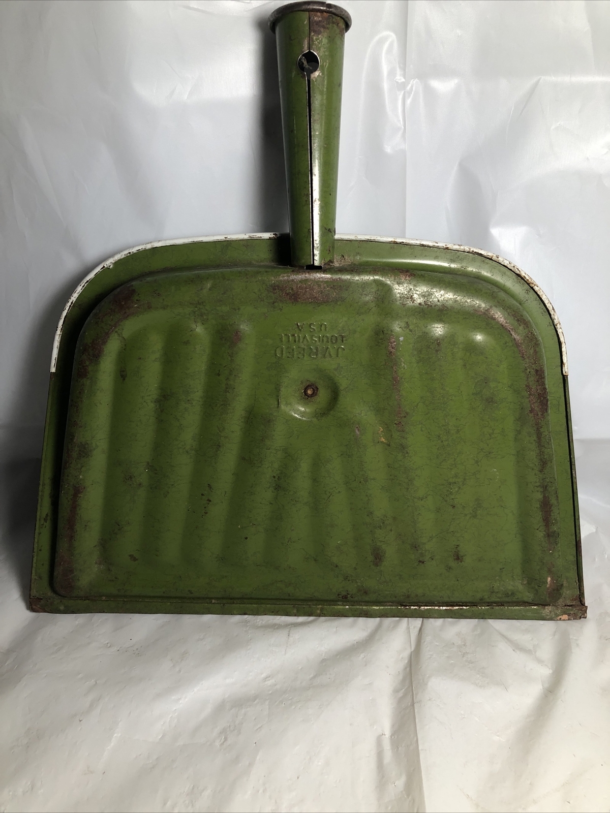 Vintage JV Reed dust pan USA steel metal home decor 