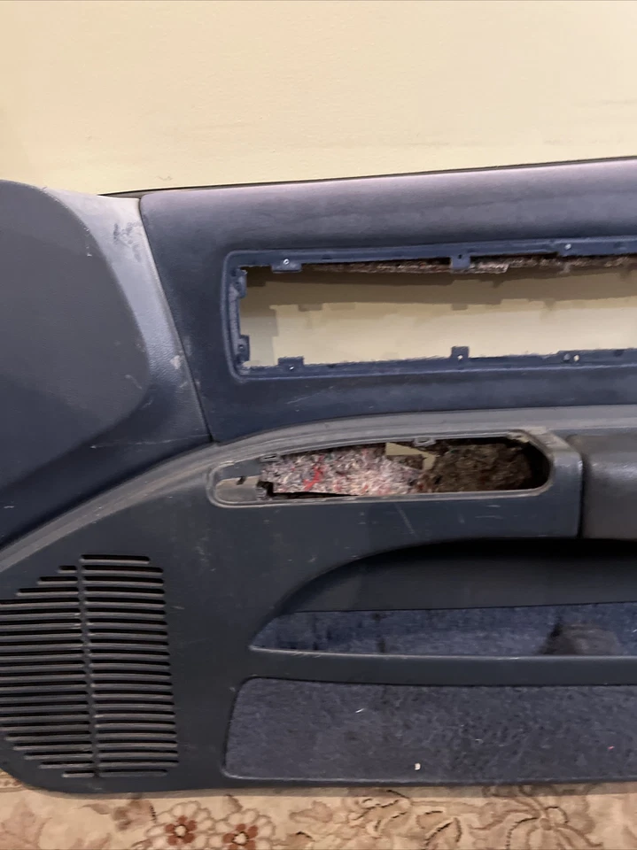 91 92 93 94 95 96 1996 Buick Roadmaster tela azul panel de puerta derecha Foto 4 de 4