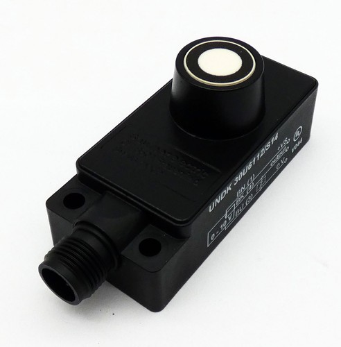 Baumer electric UNDK 30U6112/S14 Sensor Ultrasónico con Salida Analógica -sin usar- - Imagen 1 de 8