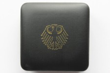Etui f&uuml;r 100 Euro Goldm&uuml;nze mit Echtheitszertifikat 2018 Einf&uuml;hrung des &euro;