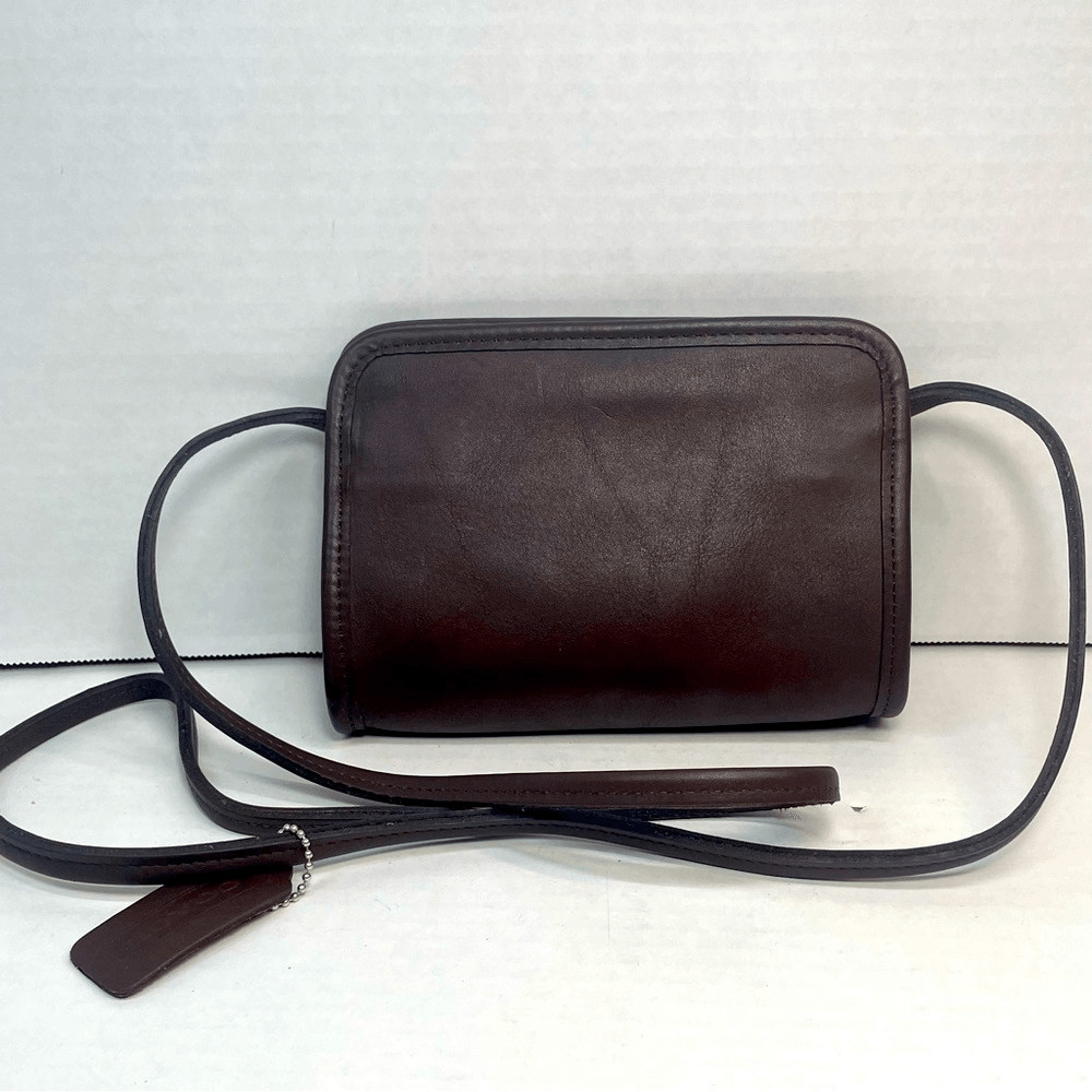 AWESOME Rare Vintage Mahogany Coach Disco Crossbody Near Mint SIGNATURE REQUIRED image 9