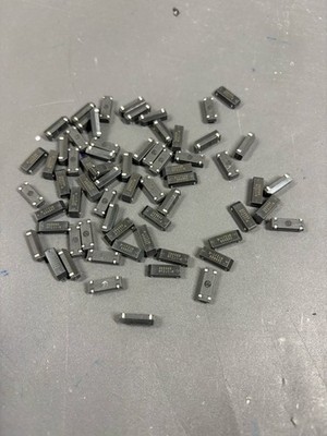 25x SX2060-20.000MHz 20MHz SMD Crystal Resonator Oscillator MTZJ1-R NOS