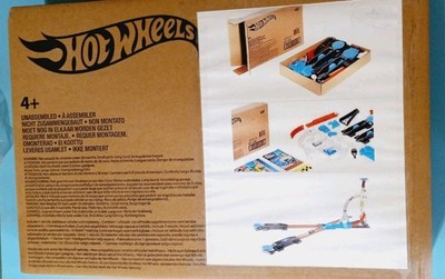 Hot Wheels Track Builder System Stunt Kit TB-2015 Mattel New in shipper DPF13