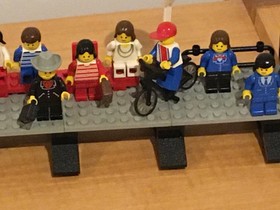 Lego 4558 Metroliner - 100% Complete with Box and Instructions