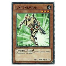 Yu-Gi-Oh! - War of the Giants Reinforcements - Junk Forward (Common) WGRT-EN046
