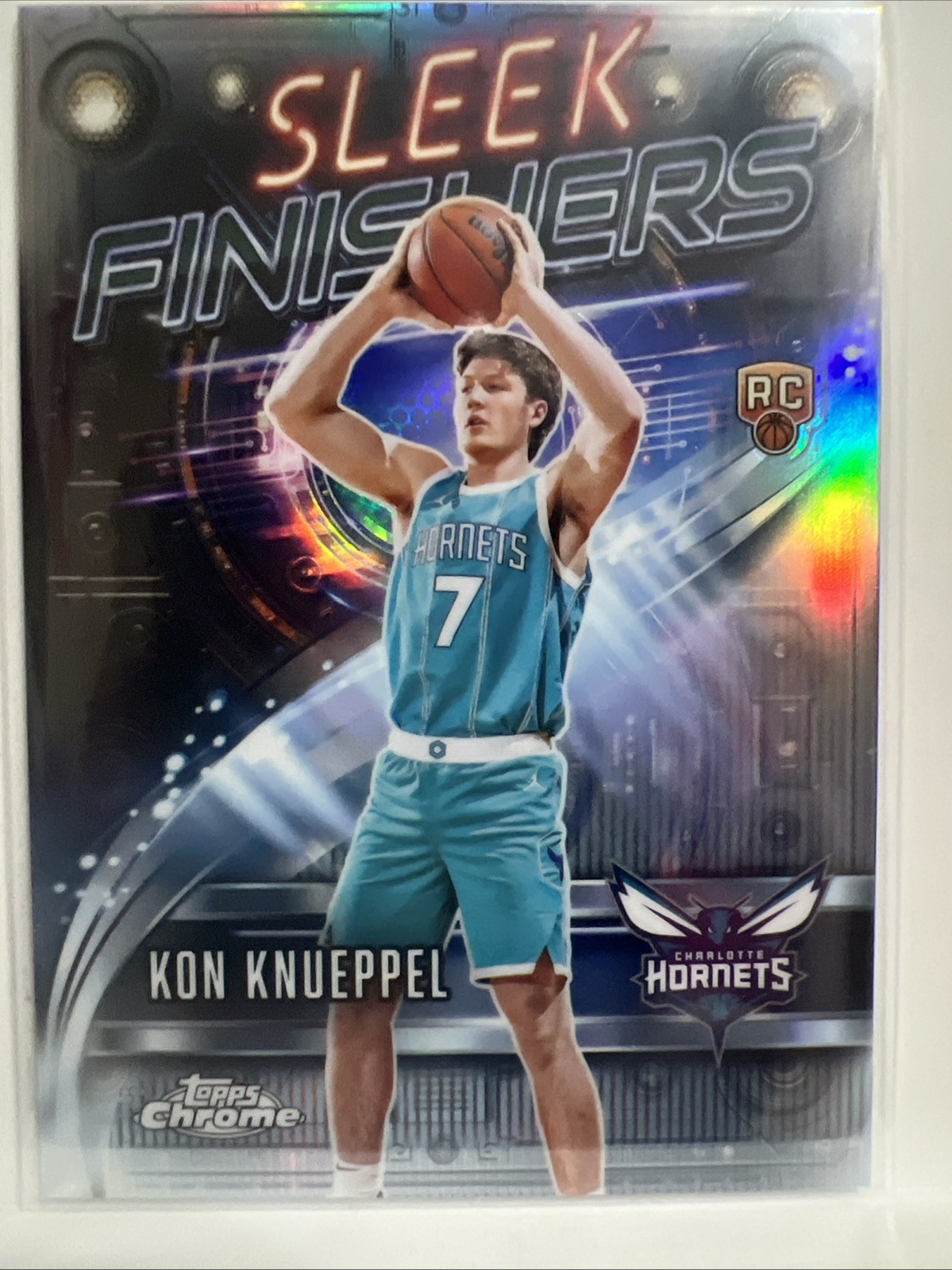 2025-26 Topps Chrome Kon Knueppel Refractor Sleek Finishers #SF-24 RC Hornets