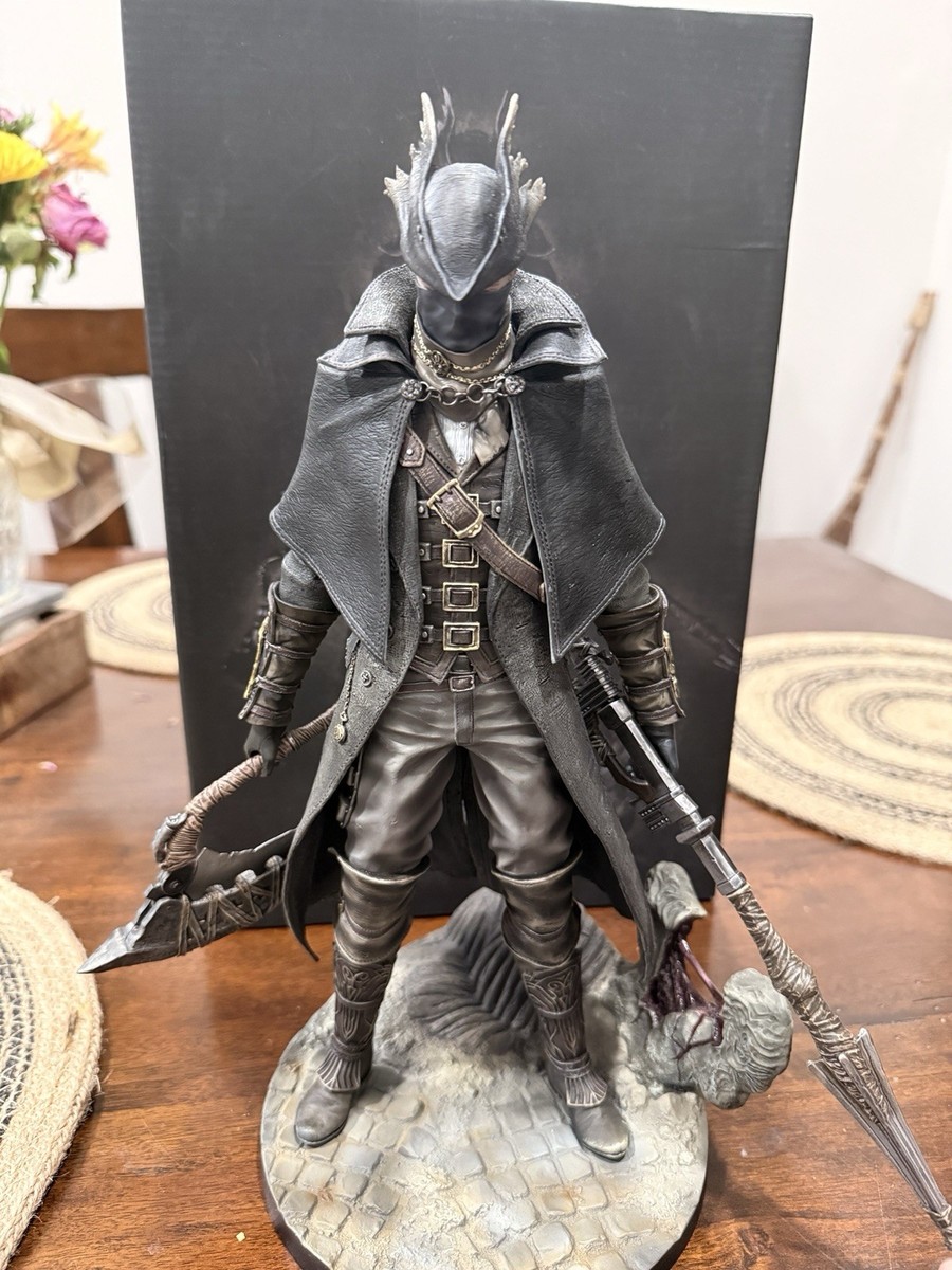 The Hunter Bloodborne Collectible Figure Model Statue Gecco